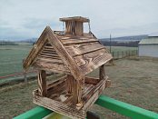 Budka pro venkovní ptactvo - Pálené dřevo