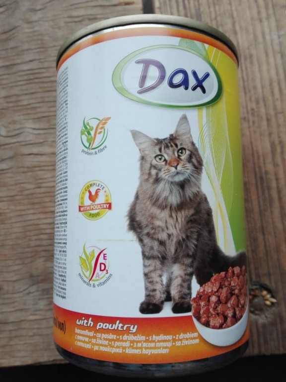 Dax konzerva pro kočky s kuřecím masem 415g